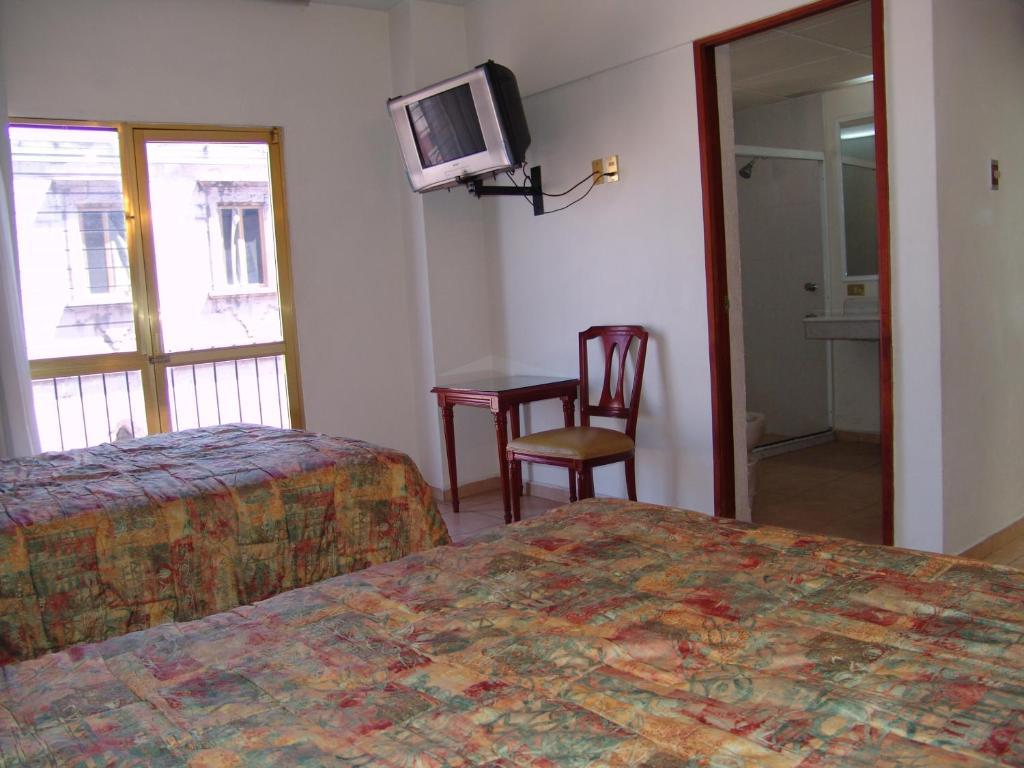 Hotel Posada Arcos Сан Хуан де лос Лагос Стая снимка