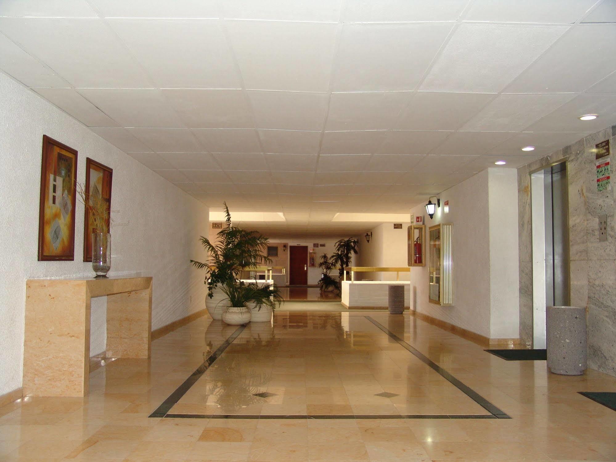 Hotel Posada Arcos Сан Хуан де лос Лагос Екстериор снимка